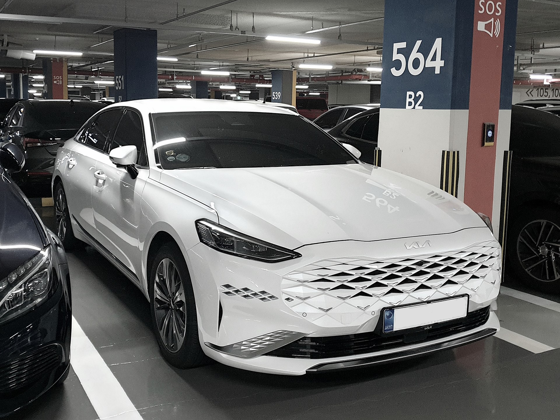 Kia K8 2