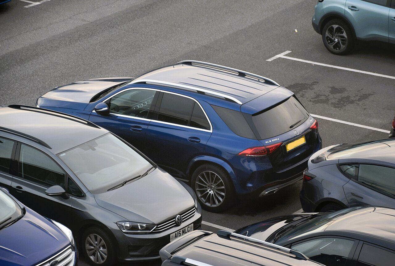 Mercedes-Benz GLE 2